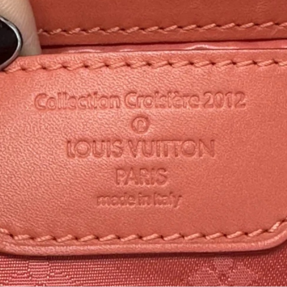 Louis Vuitton Coral Nouvelle Vague Beach
Bag 2012 Limited Edition NWOT - Picture 9 of 9